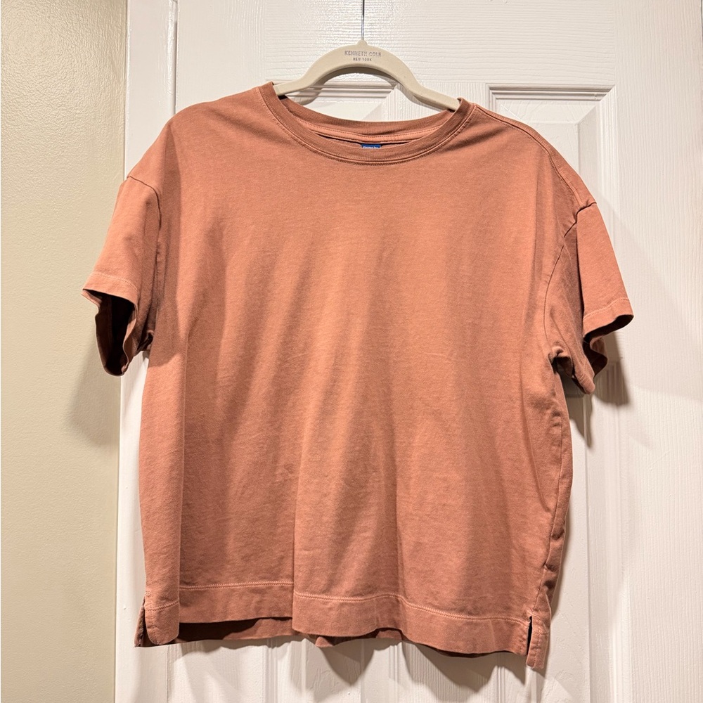 Old Navy Petite Short Sleeve Tee in Dusty Terracotta